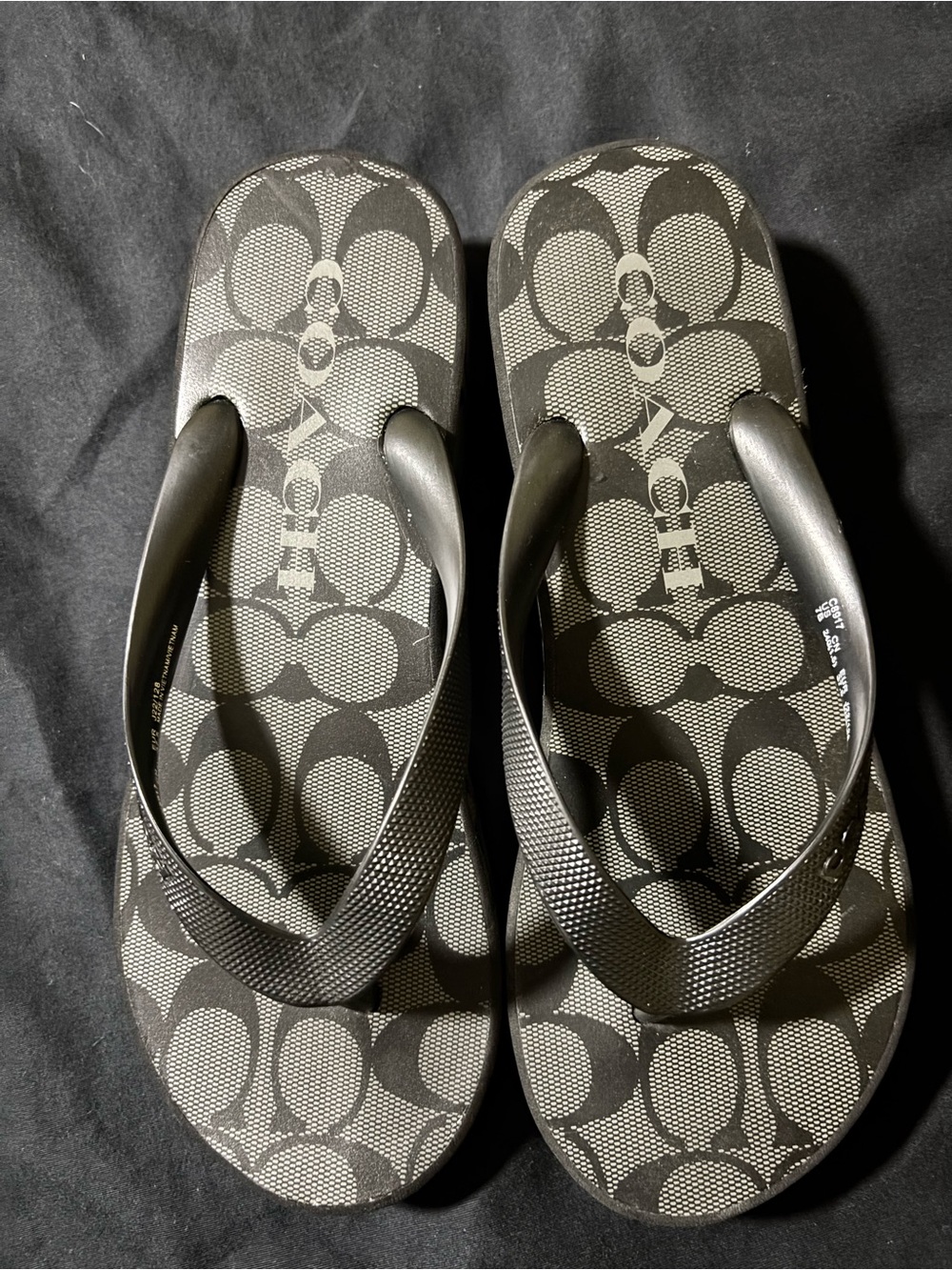Coach Signature Crossbody & Flip-Flops - Picture 3 of 15